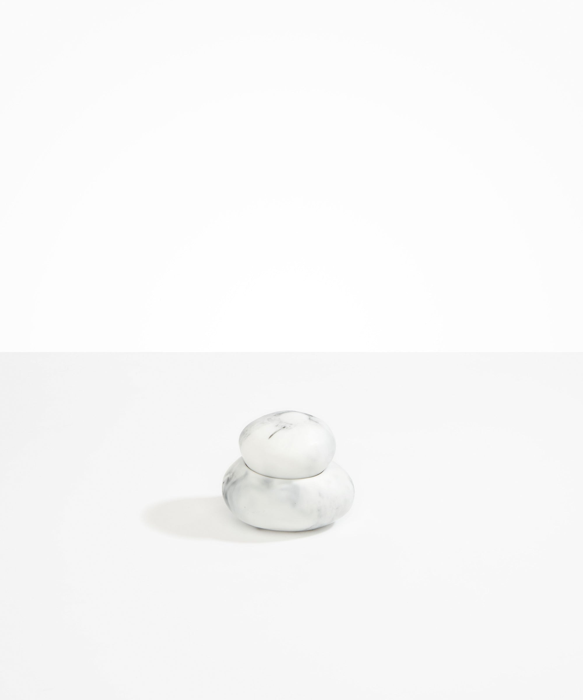 Dinosaur Designs Medium Pebble Jar in White Marble Colour resin