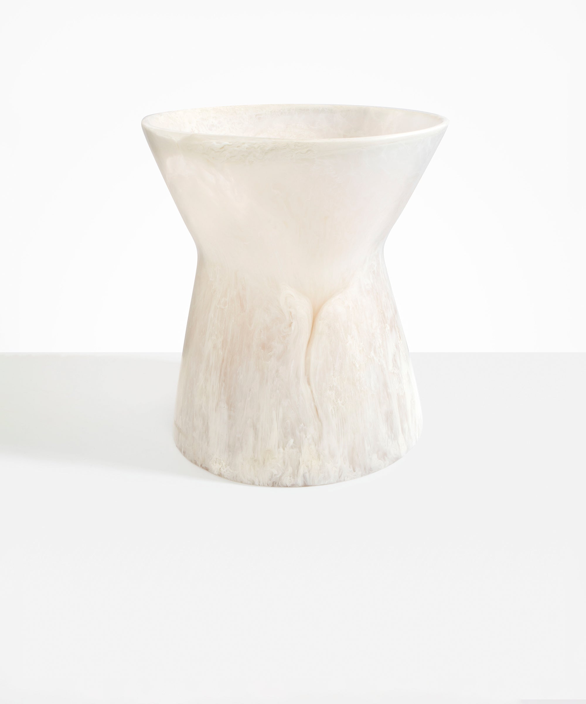 Dinosaur Designs Extra Large Bow Vase in Chalk Swirl Colour resin