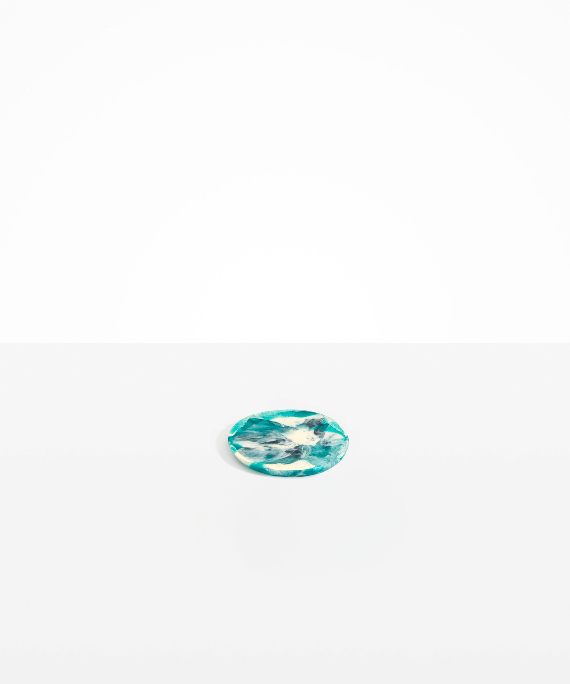 Dinosaur Designs Boulder Coaster in Lagoon Colour resin