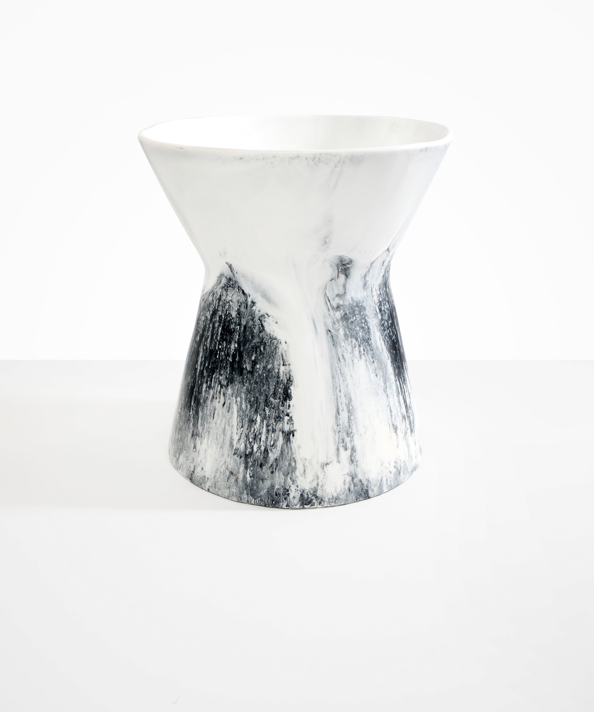 Dinosaur Designs Extra Large Bow Vase in White Marble Colour resin