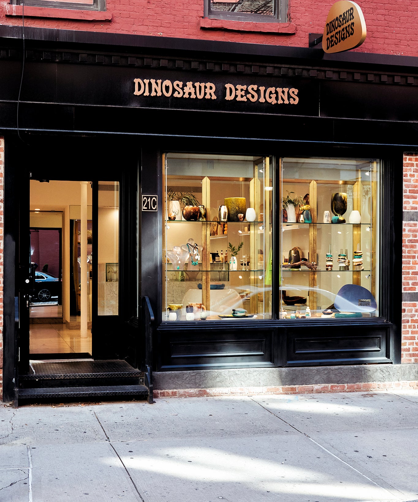 DINOSAUR-DESIGNS-NEW-YORK-STORE