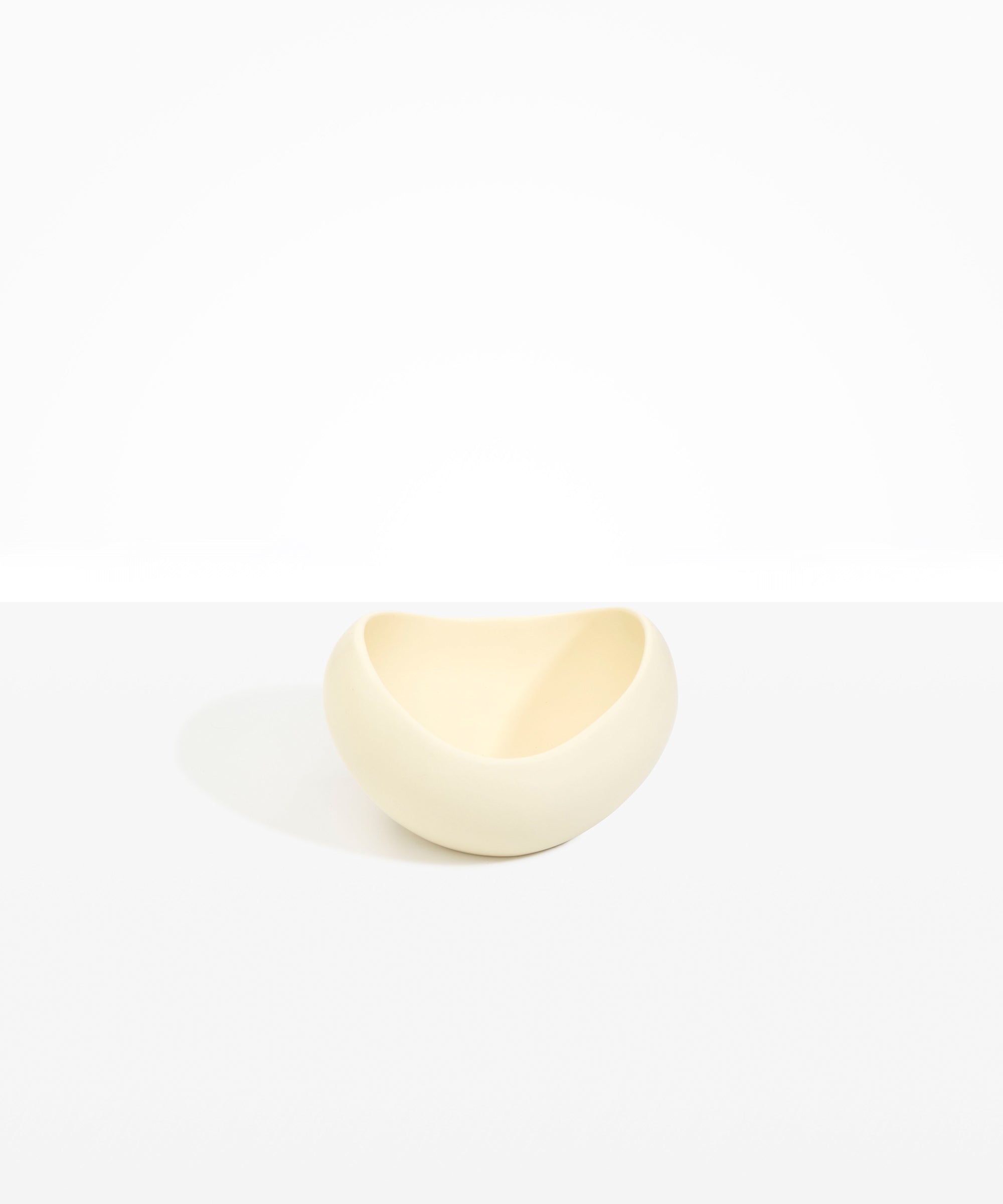 Dinosaur Designs Medium Beetle Bowl in Cream Colour resin.