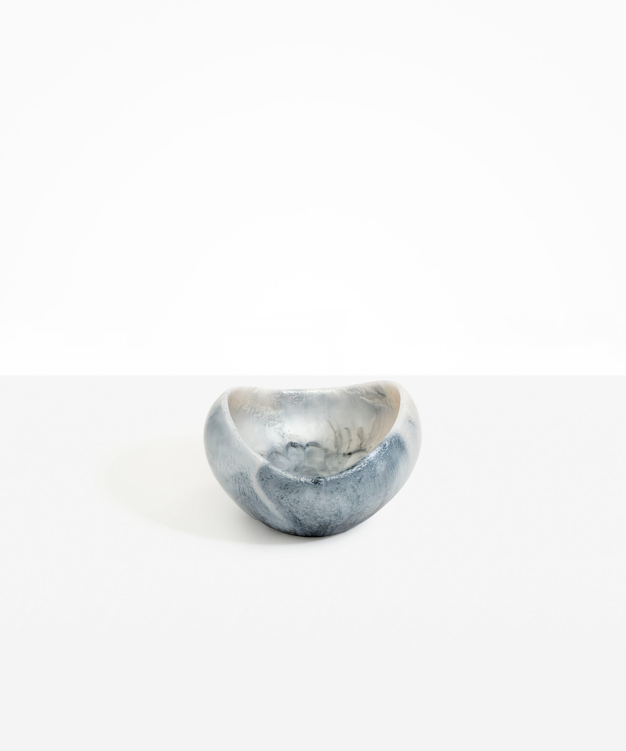 Dinosaur Designs Medium Beetle Bowl in Slate Colour resin.