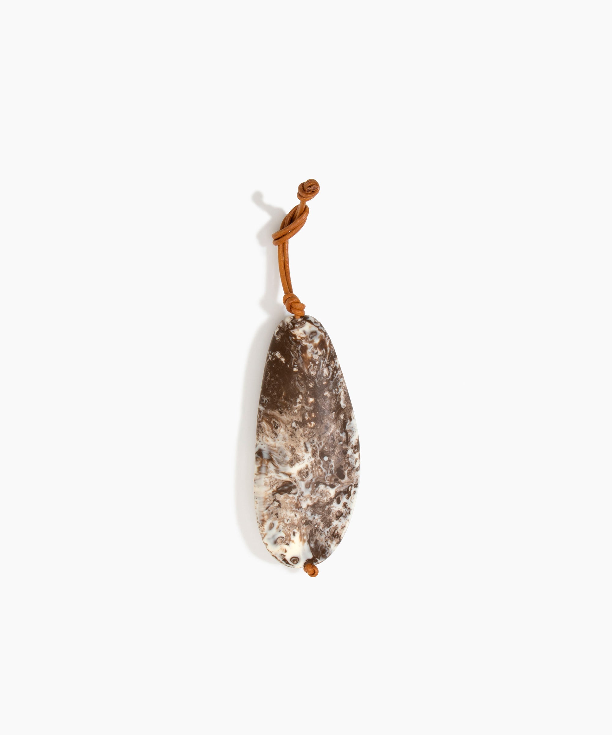 Dinosaur Designs KEYORGPEB Pebble Keyring CAPPUCCINO..
