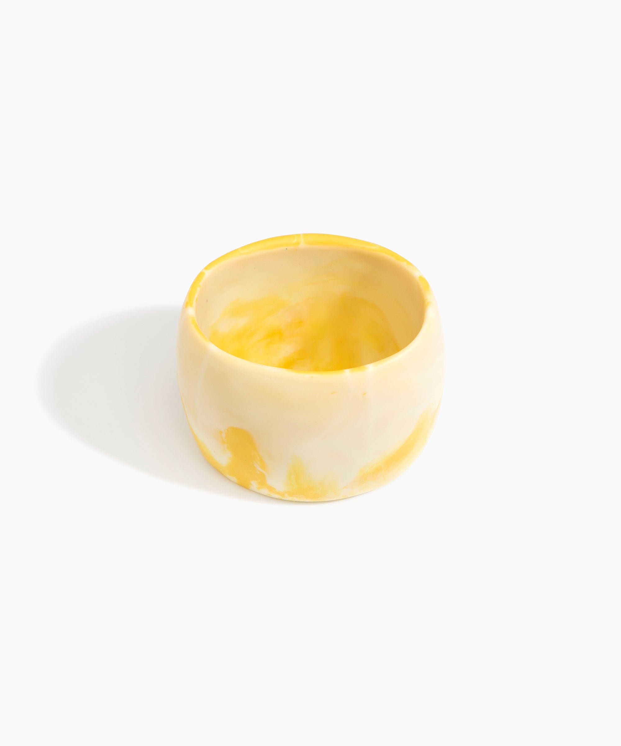 Dinosaur Designs Extra Large Organic Oval Bangle in Daisy Colour resin with Wide Fit