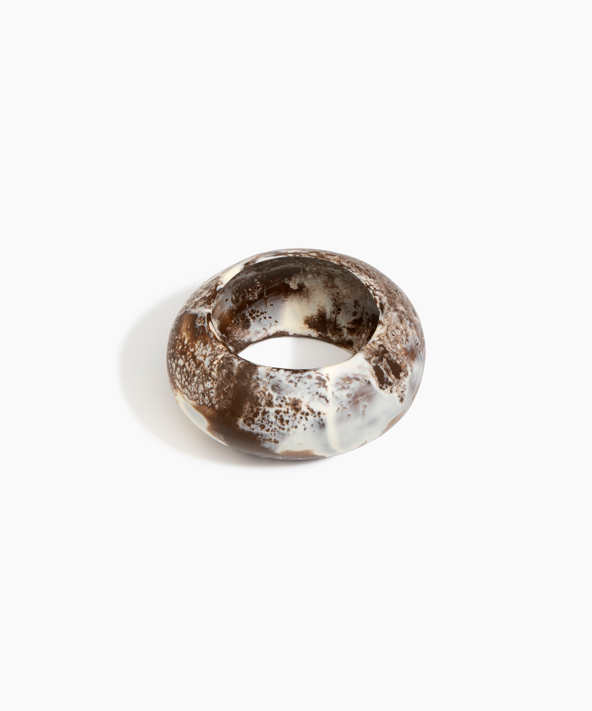 Dinosaur Designs LBPLNBLD Boulder Bangle CAPPUCCINO