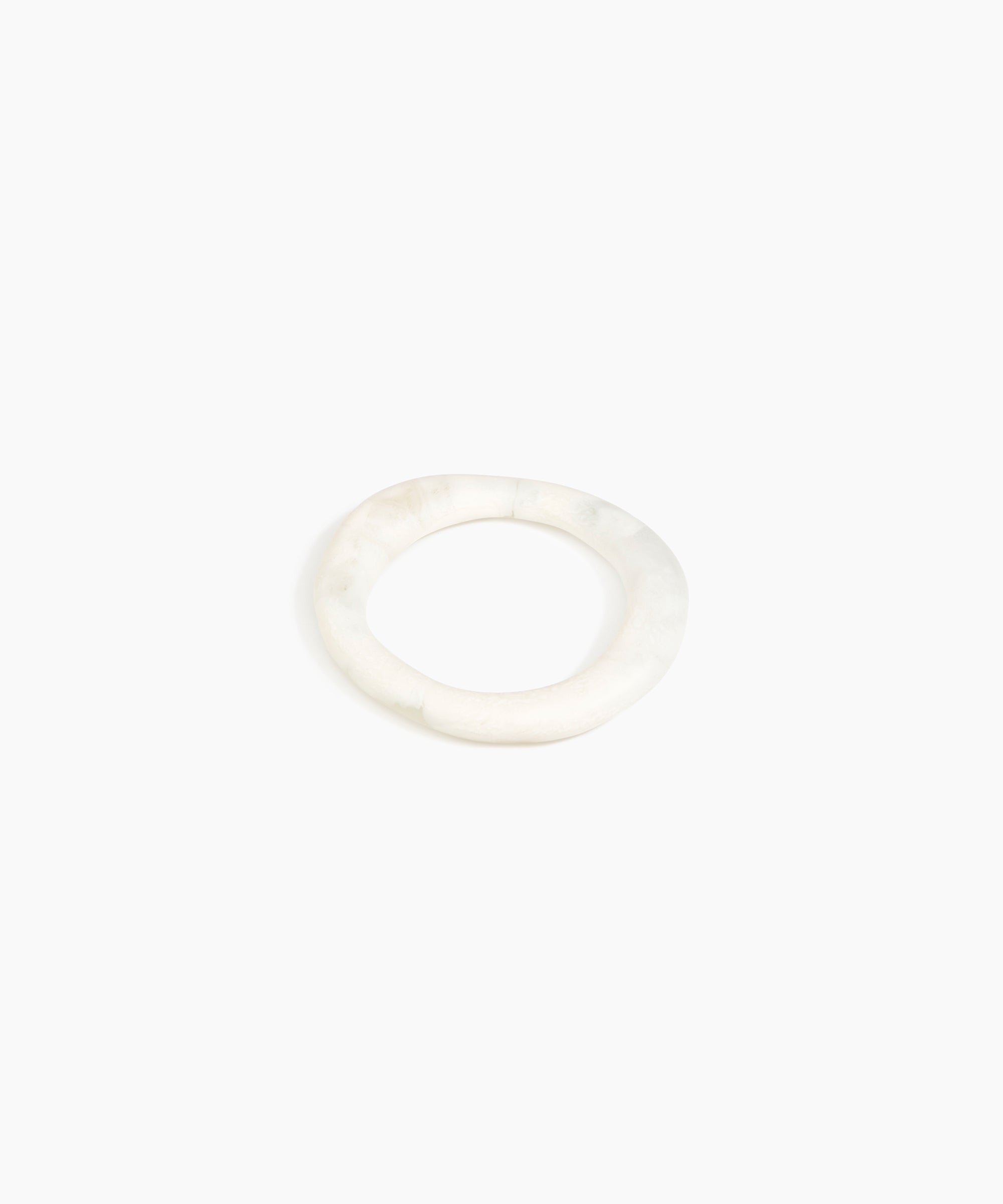 Dinosaur Designs Drift Wishbone Bangle in Chalk Swirl Colour resin with Wide Fit