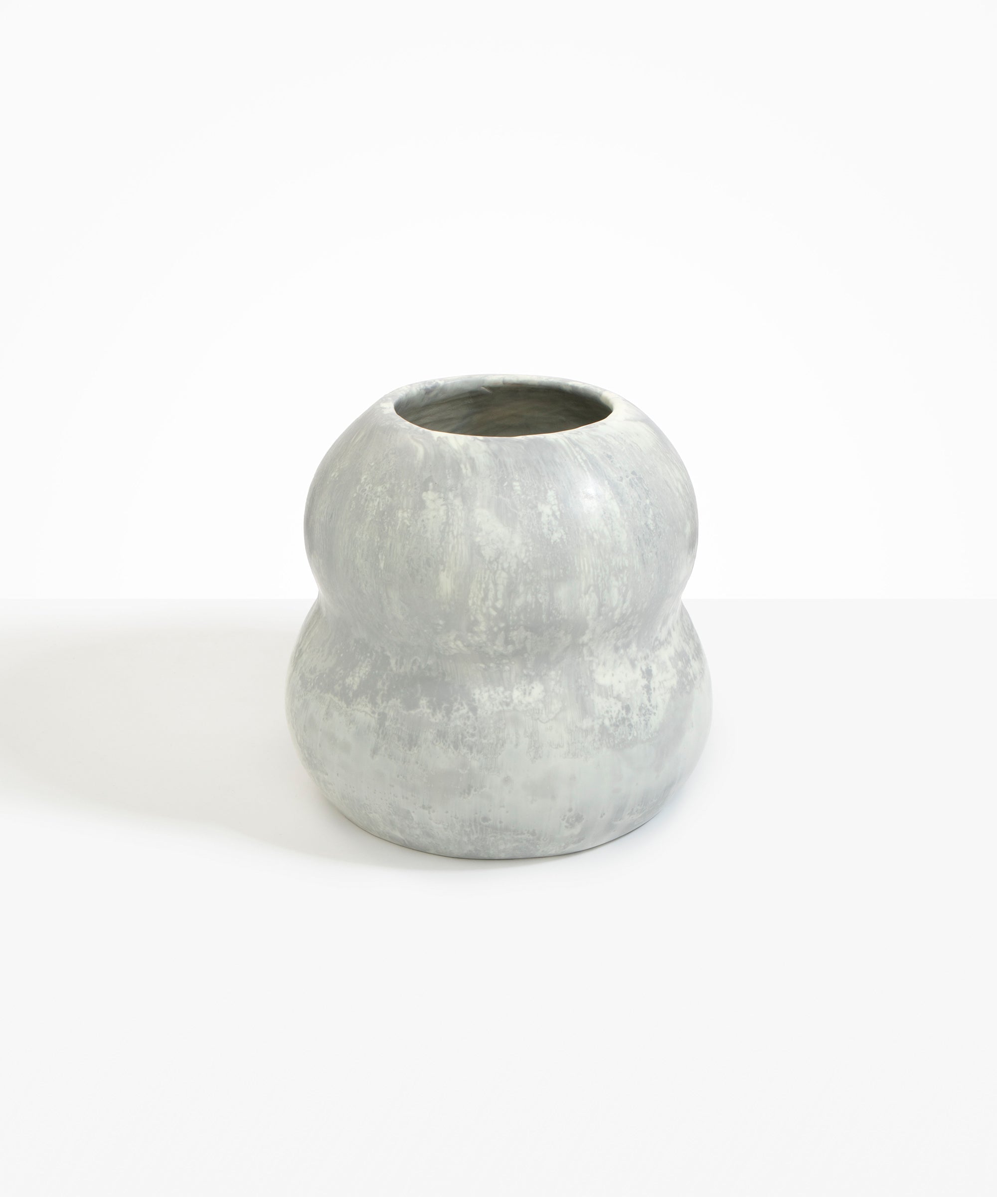 Dinosaur Designs VASBEEHLGE Large Beehive Vase CLOUD...
