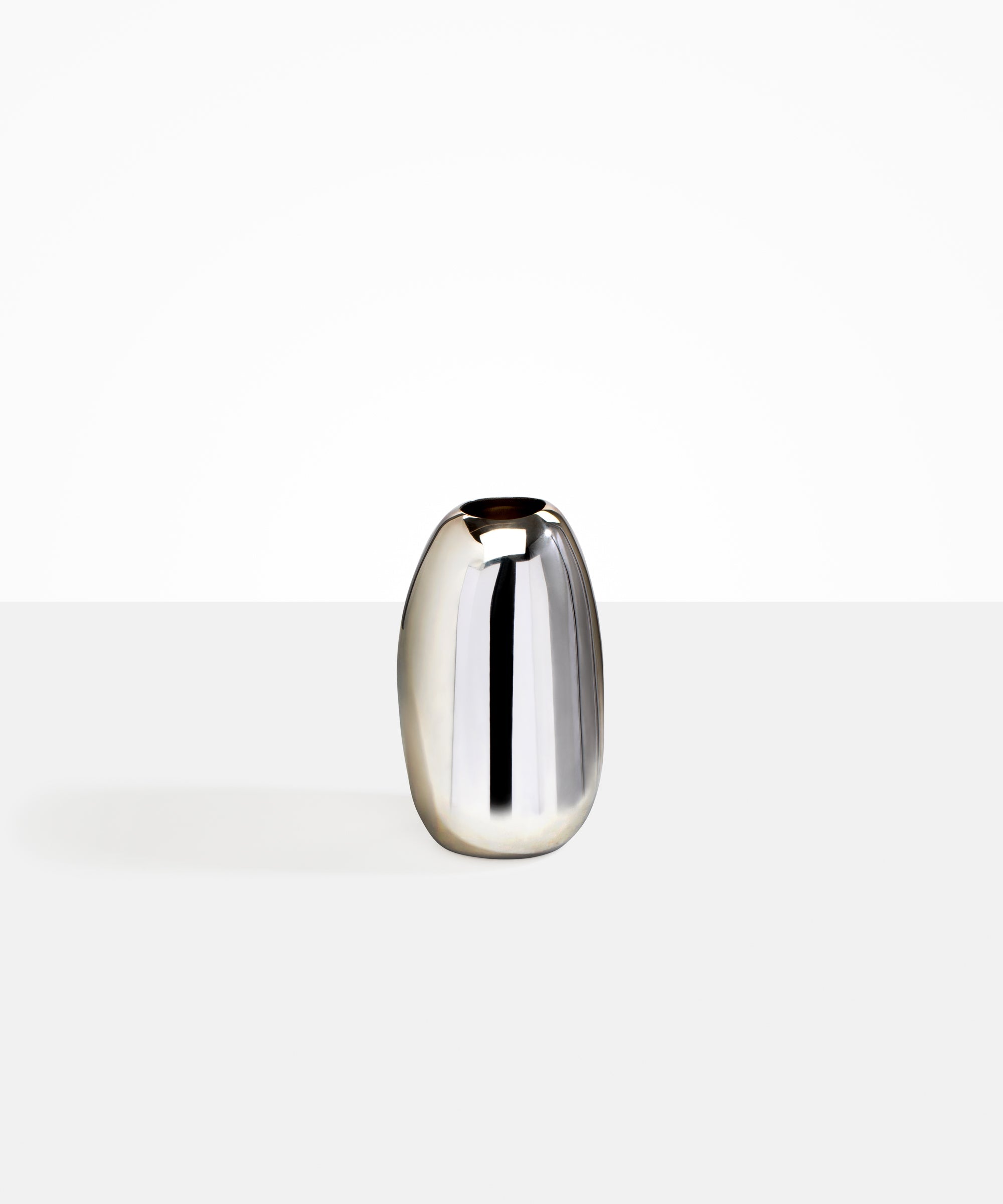 Dinosaur Designs Medium Metal Pebble Vase in Silver-Plated Brass Material..