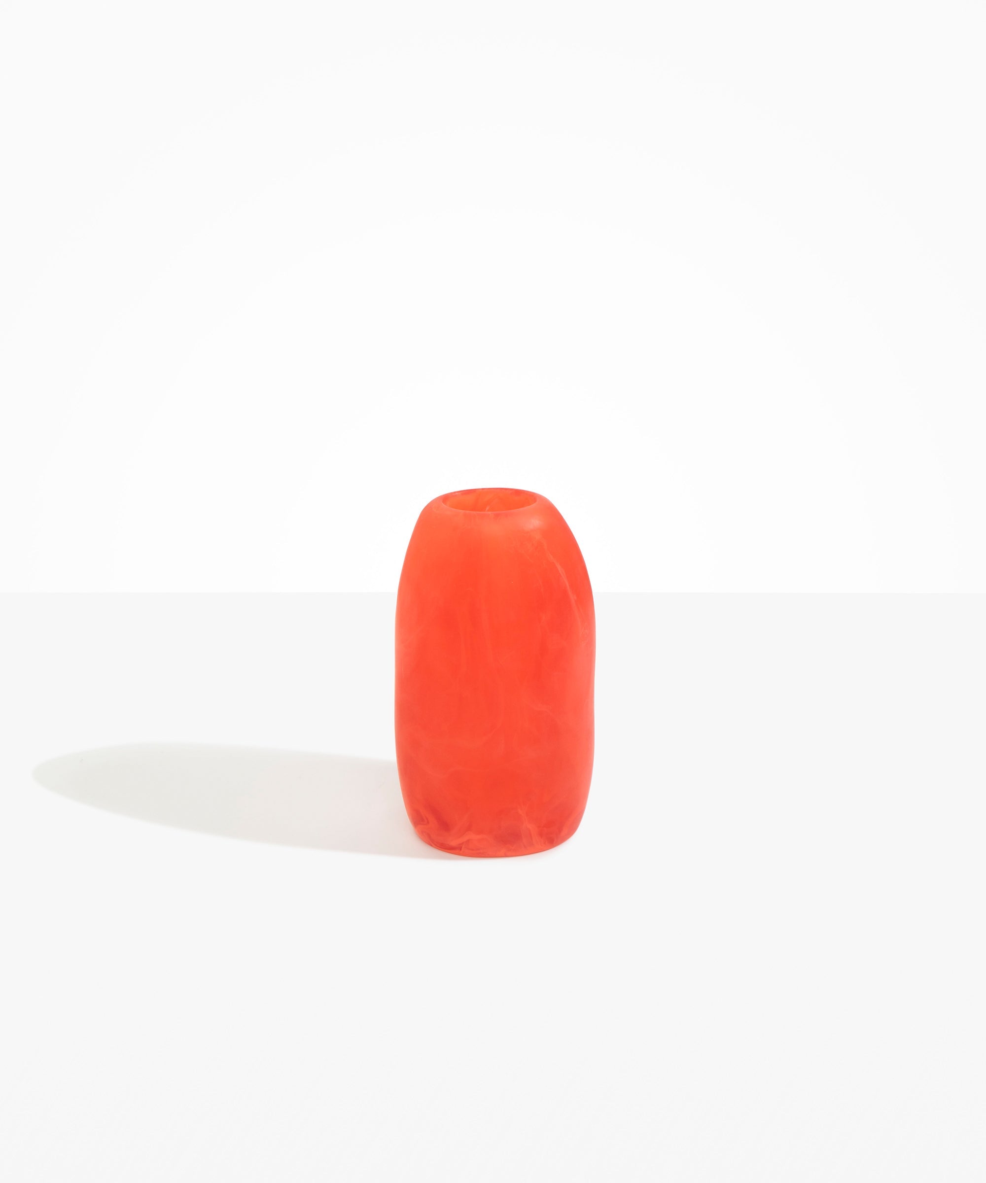 Dinosaur Designs VASPEBMED Medium Pebble Vase LYCHEE