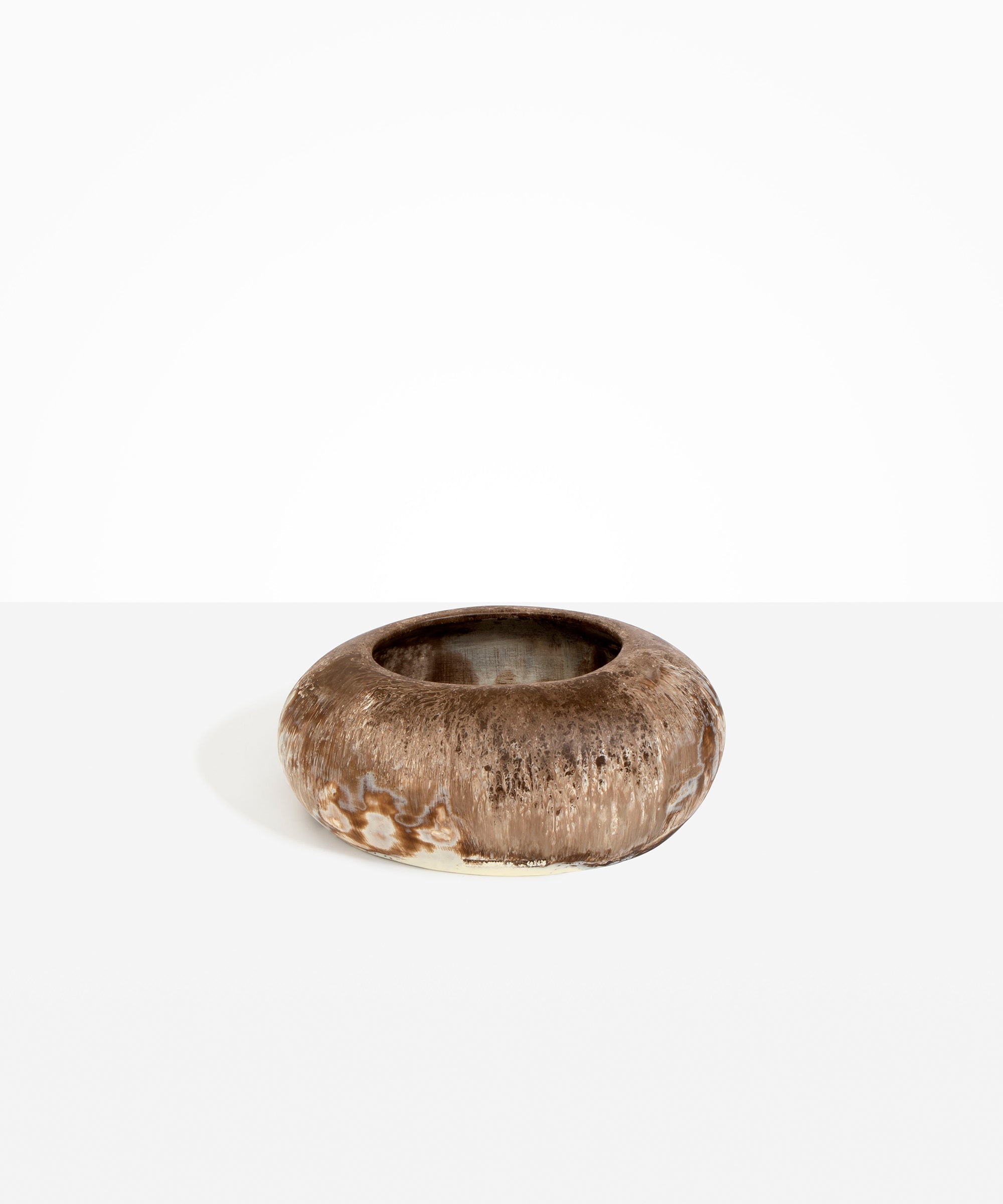 Dinosaur Designs VASRCKFLT Flat Rock Vase CAPPUCCINO..