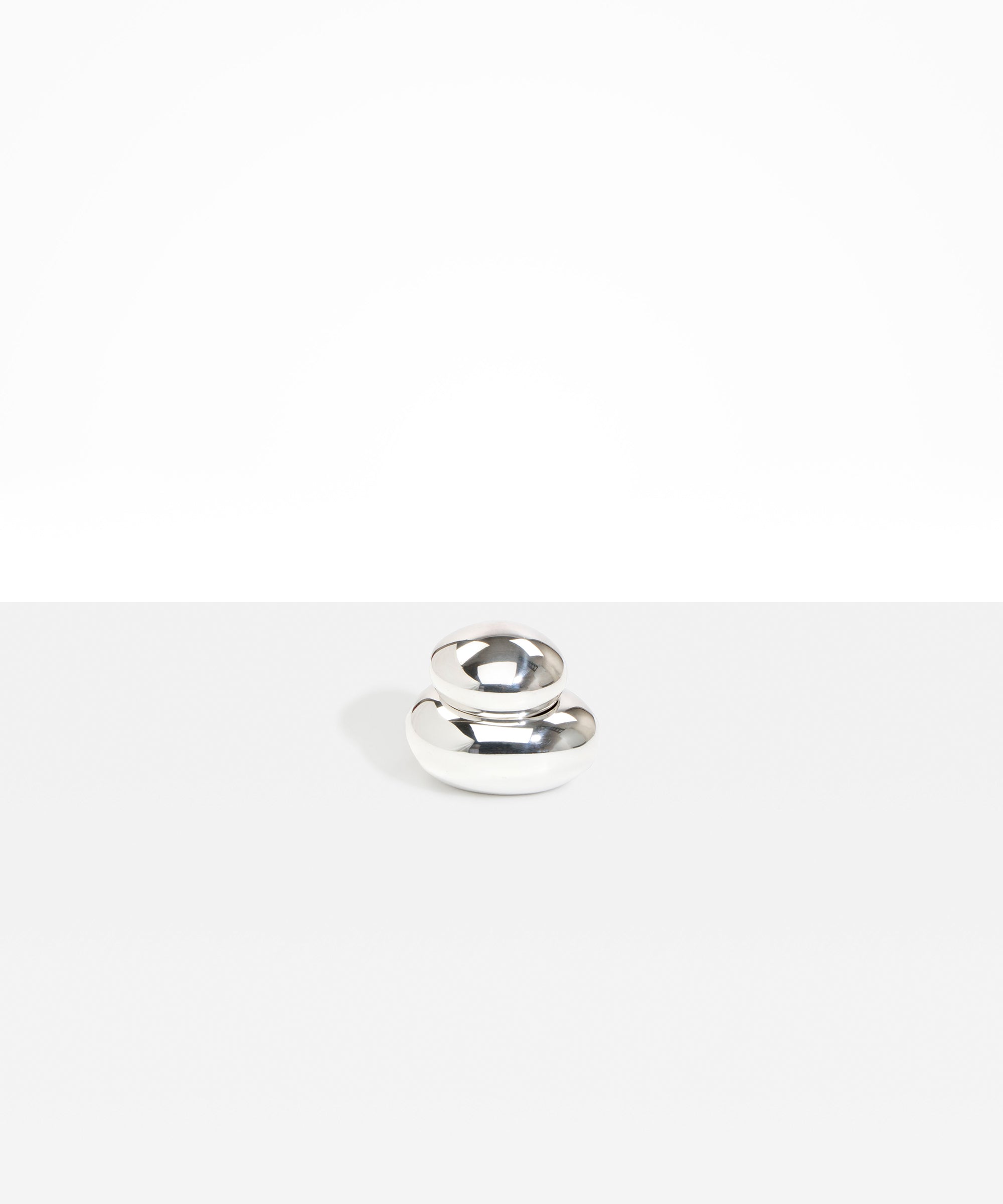 Metal Medium Pebble Jar