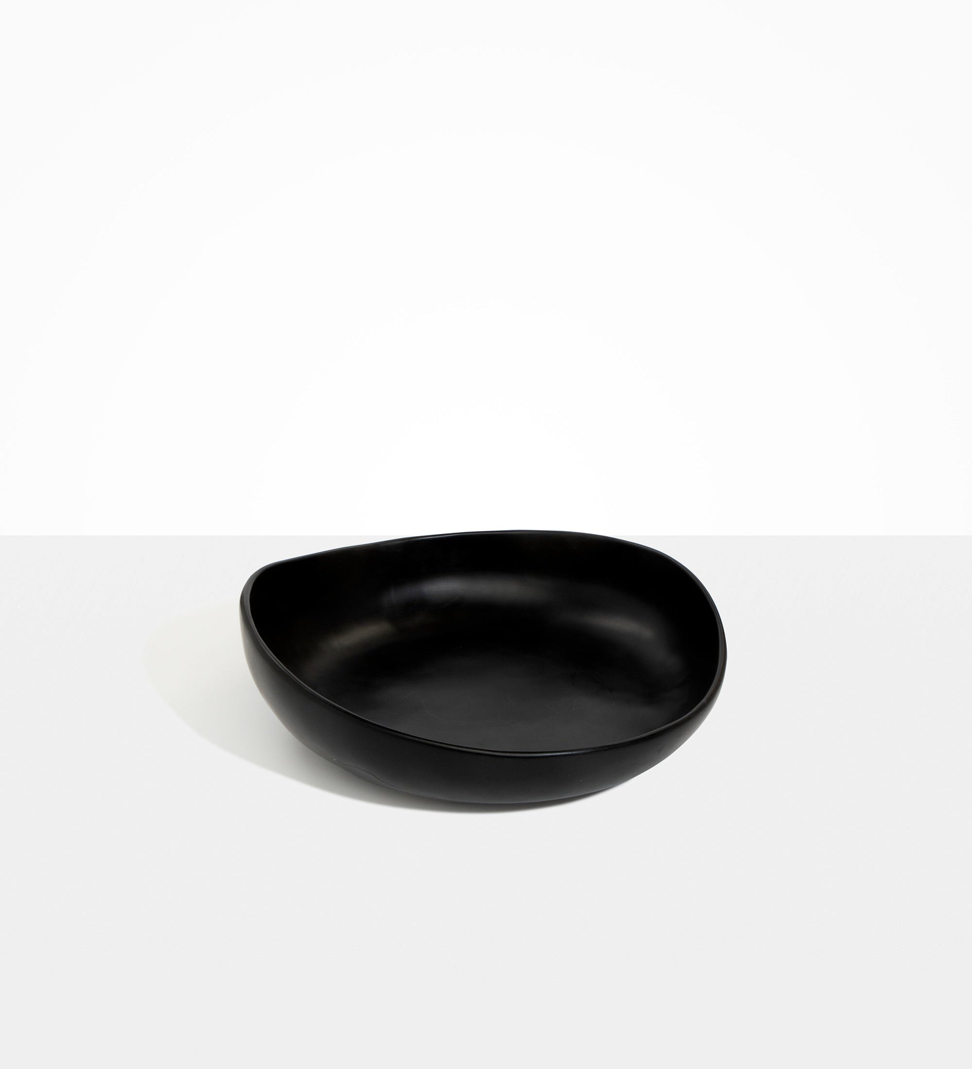 Dinosaur Designs Medium Flow Bowl Bowls in Black Colour resin