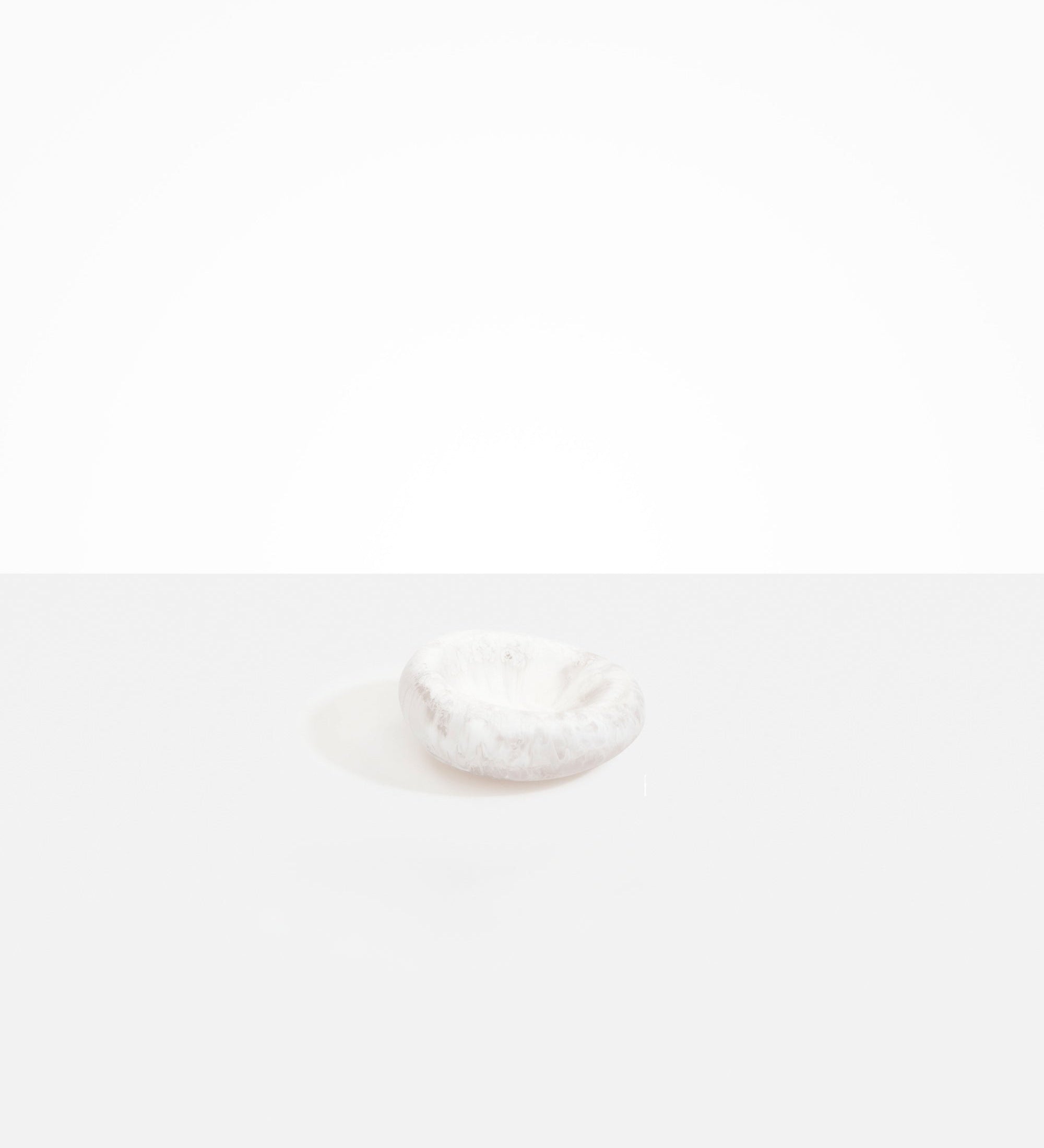 Dinosaur Designs Medium Drift Dish Tableware in Snow Swirl Colour resin