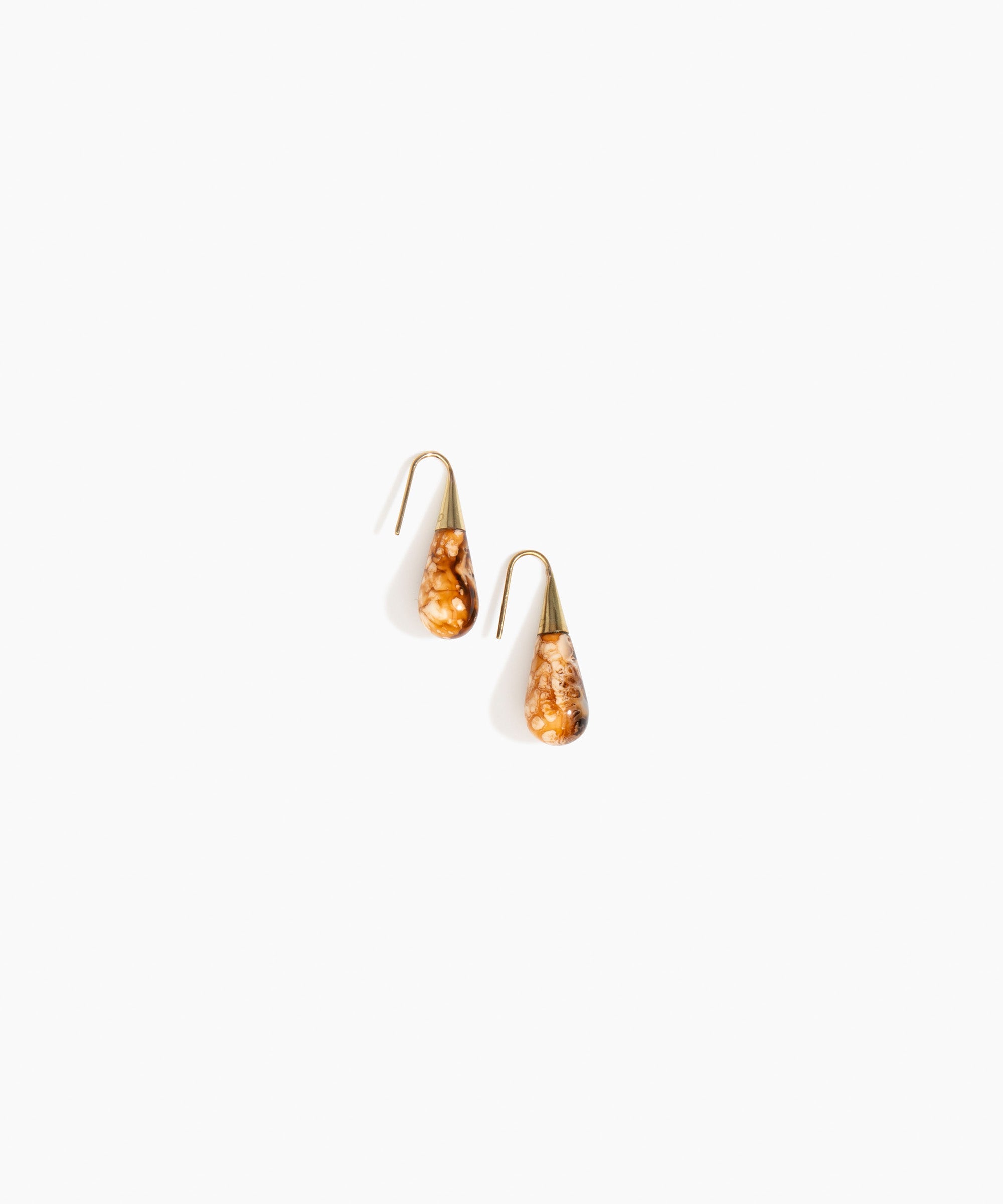 Dinosaur Designs Small Dew Drop Earrings in Light Horn Colour resin.