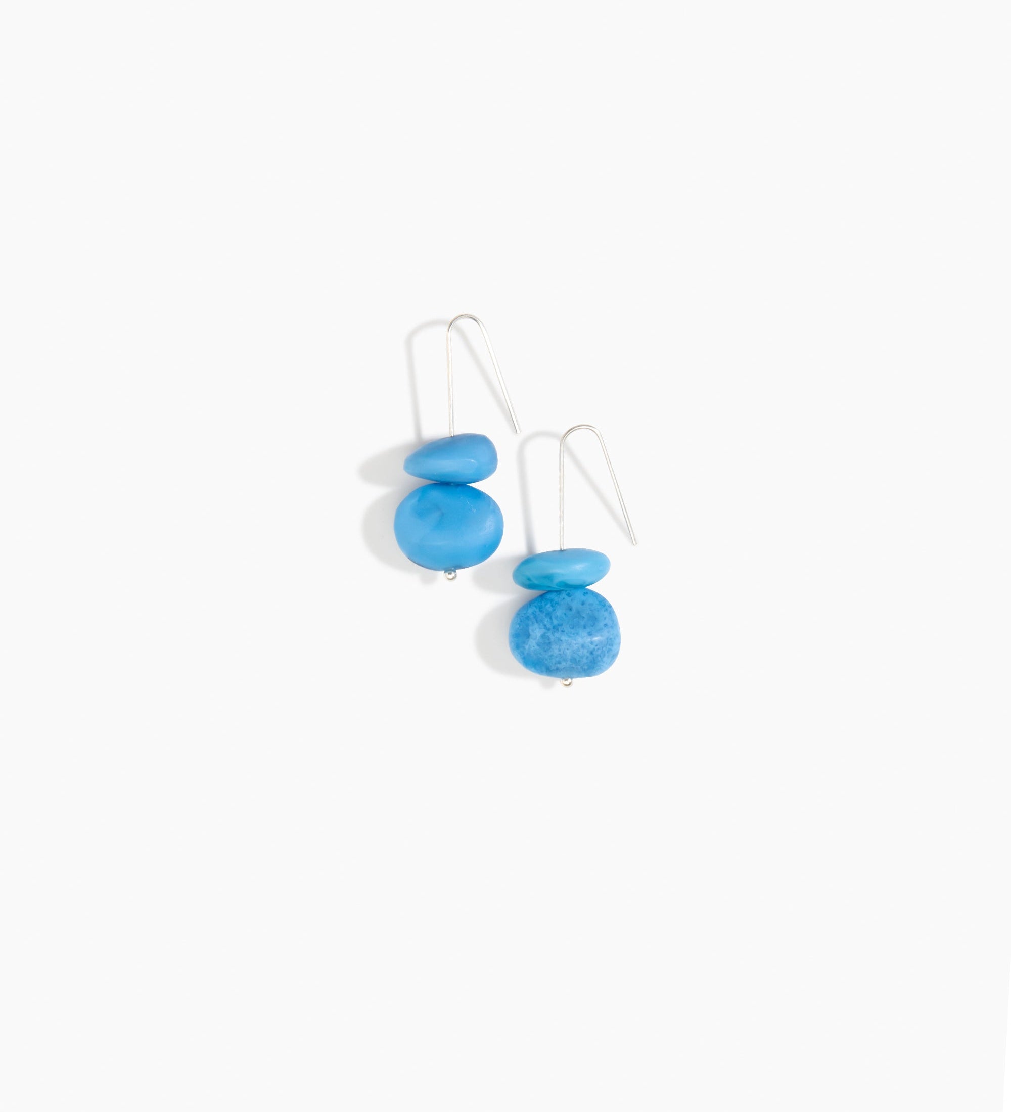 Temple Earth Wire Earrings