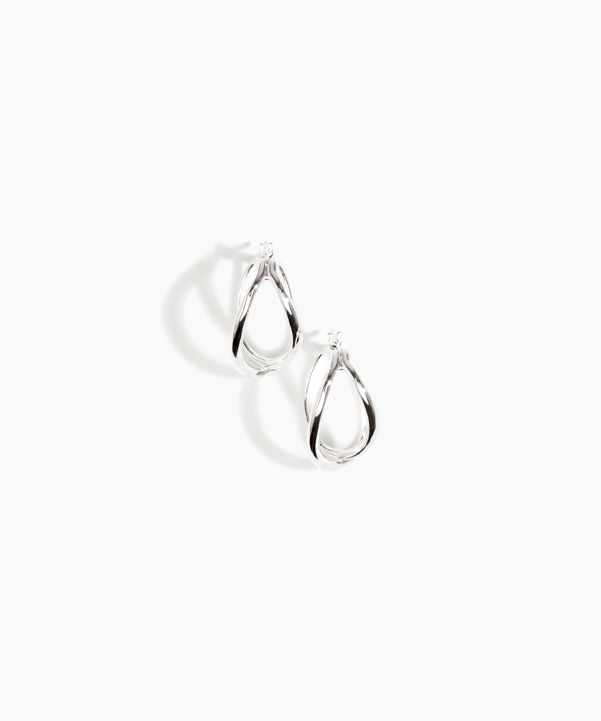 Medium Corda Earrings