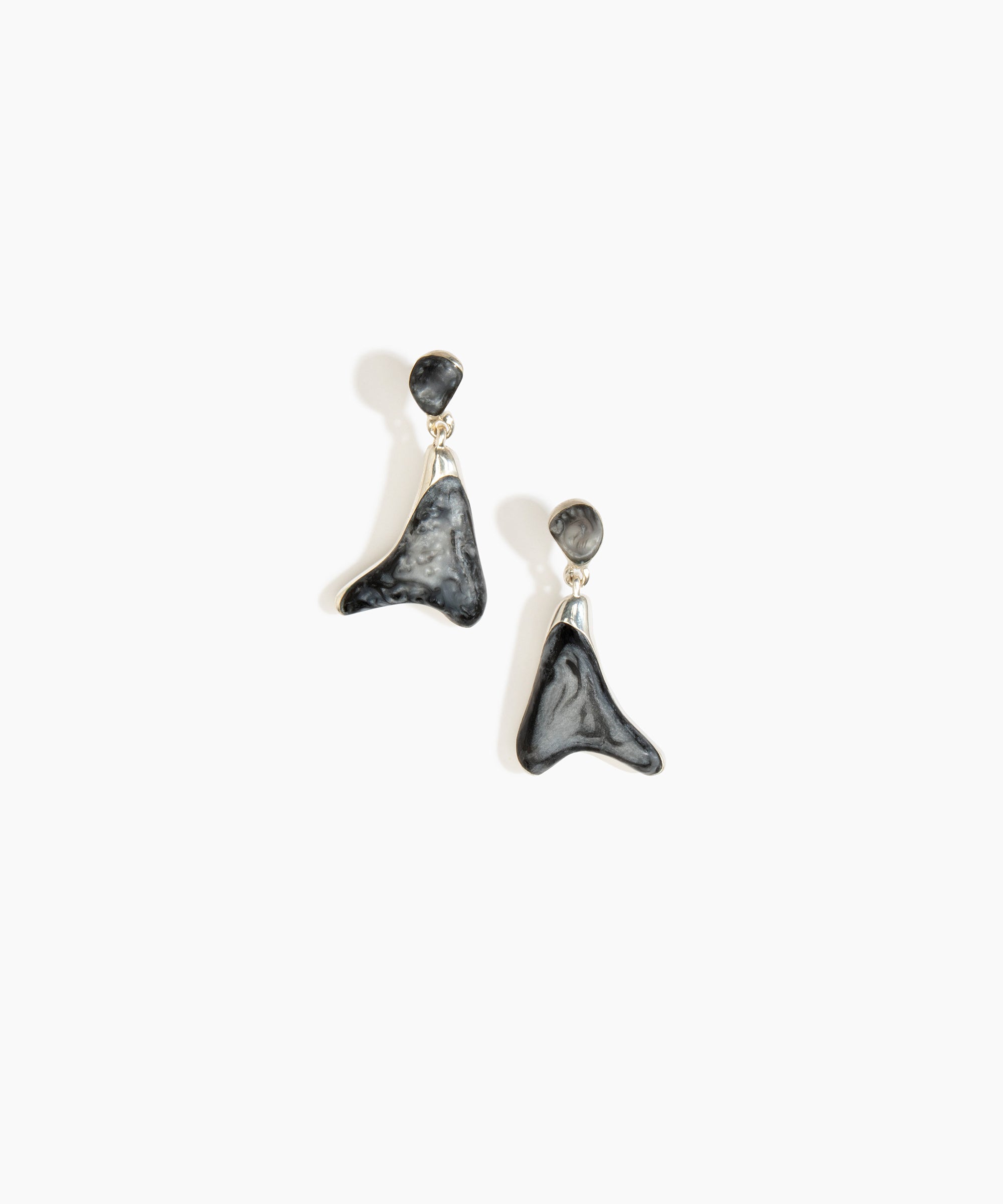 Medium Wishbone Earrings
