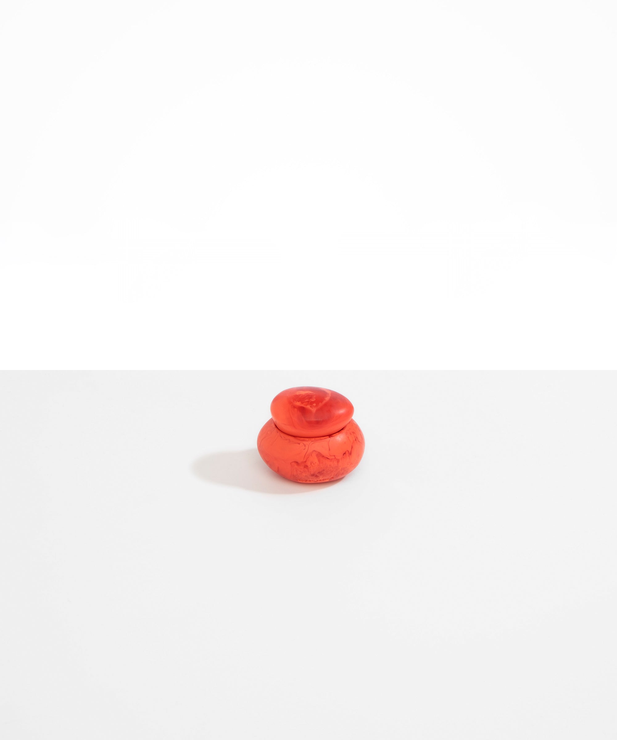 Dinosaur Designs Small Pebble Jar in Lychee Colour resin
