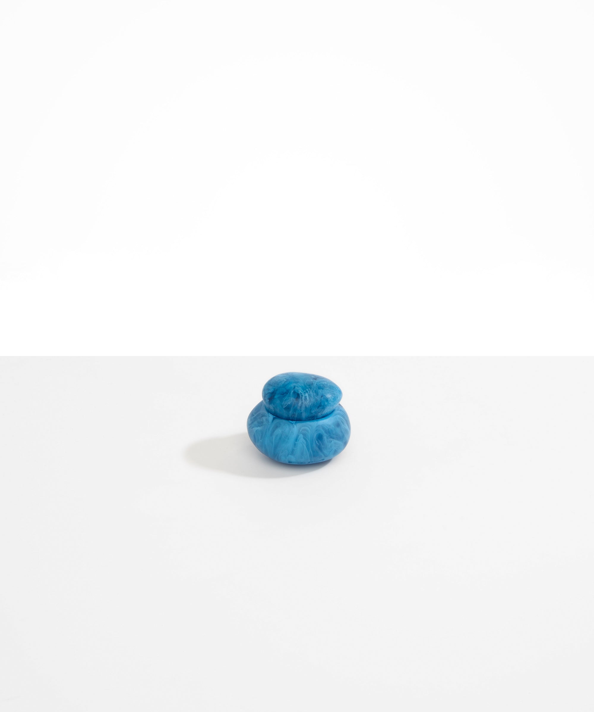 Dinosaur Designs Small Pebble Jar in Sky Colour resin..
