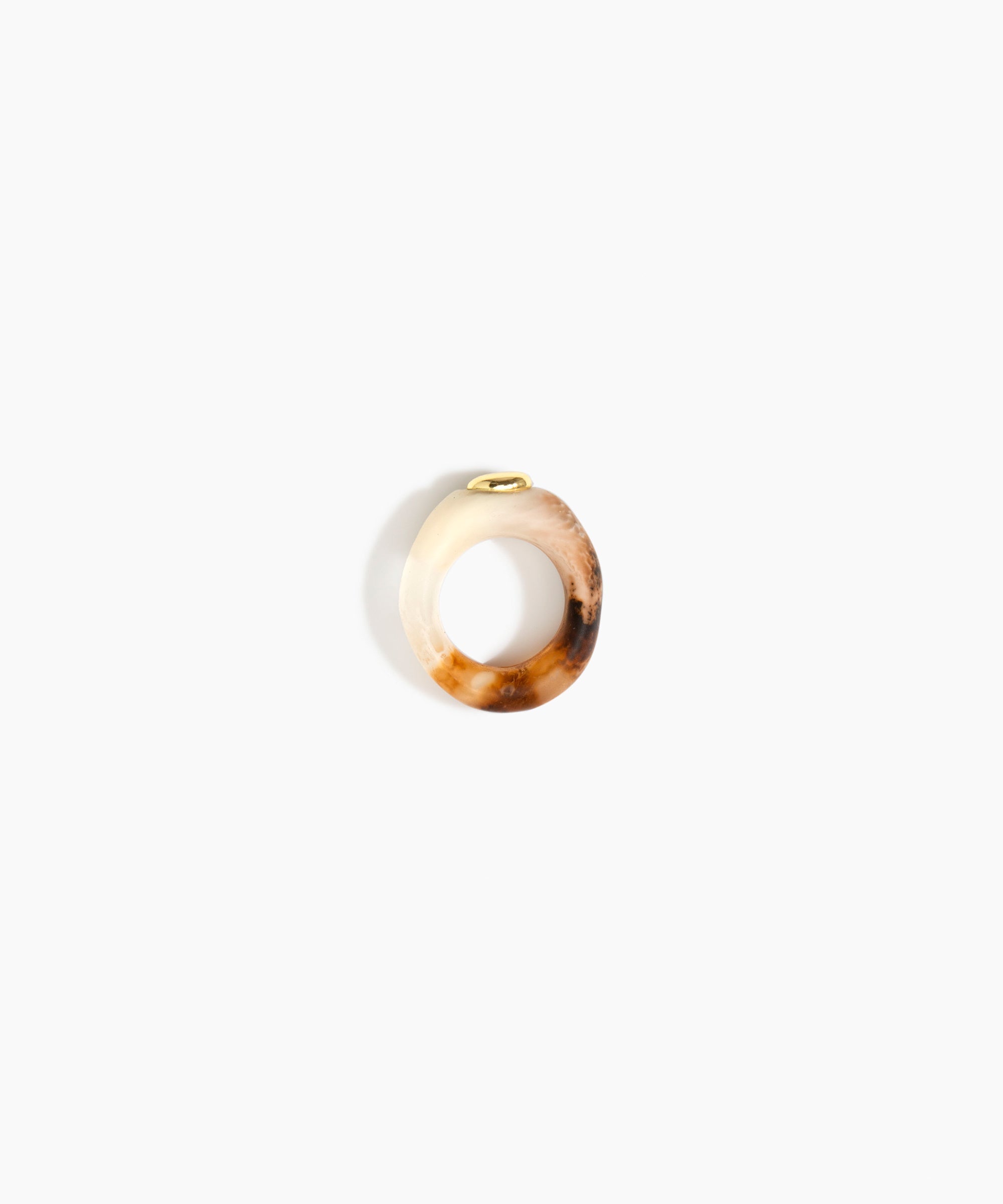 Dinosaur Designs RGRNDRCK round rock ring LIGHT HORN .