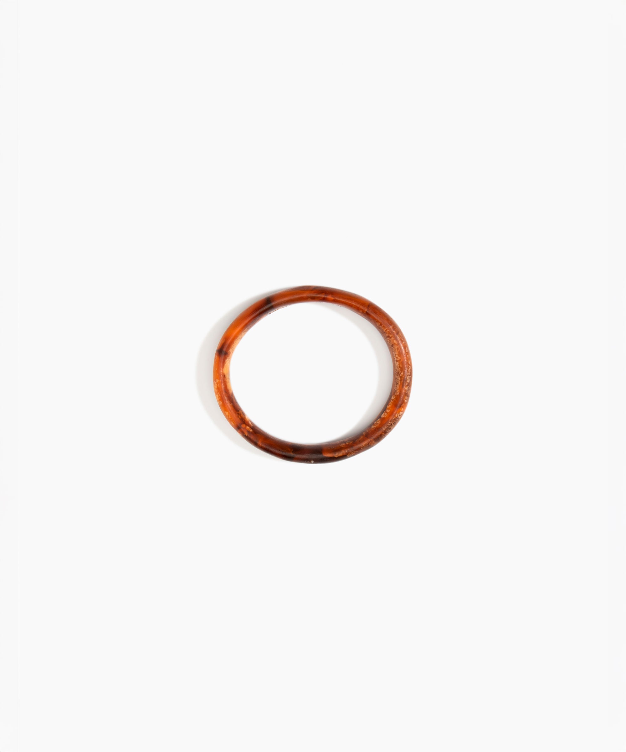 Dinosaur Designs SBORGOVLS small oval organic bangle DARK HORN 