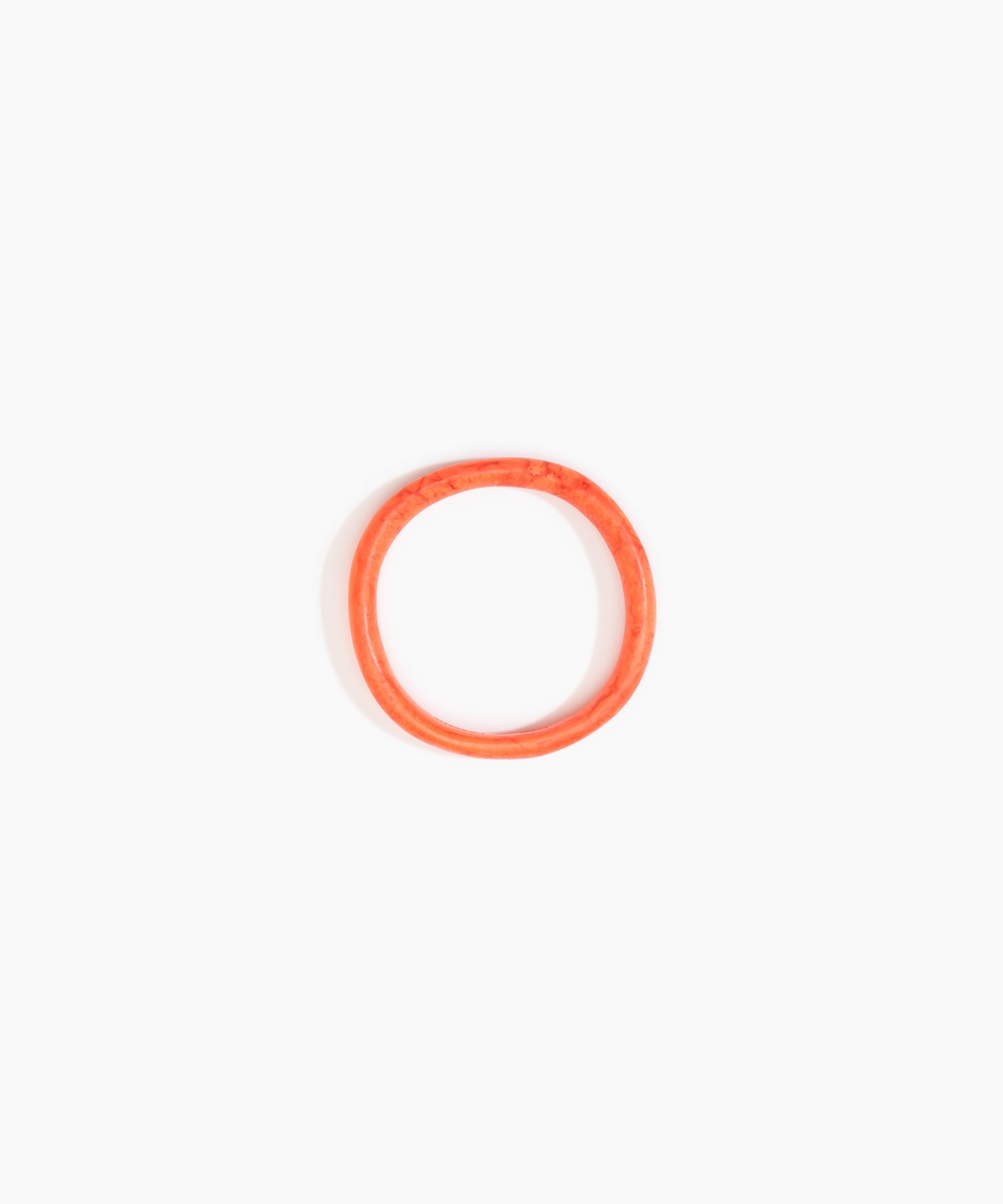 Dinosaur Designs Wishbone Bangle Bracelets in Lychee Colour resin with Narrow Fit